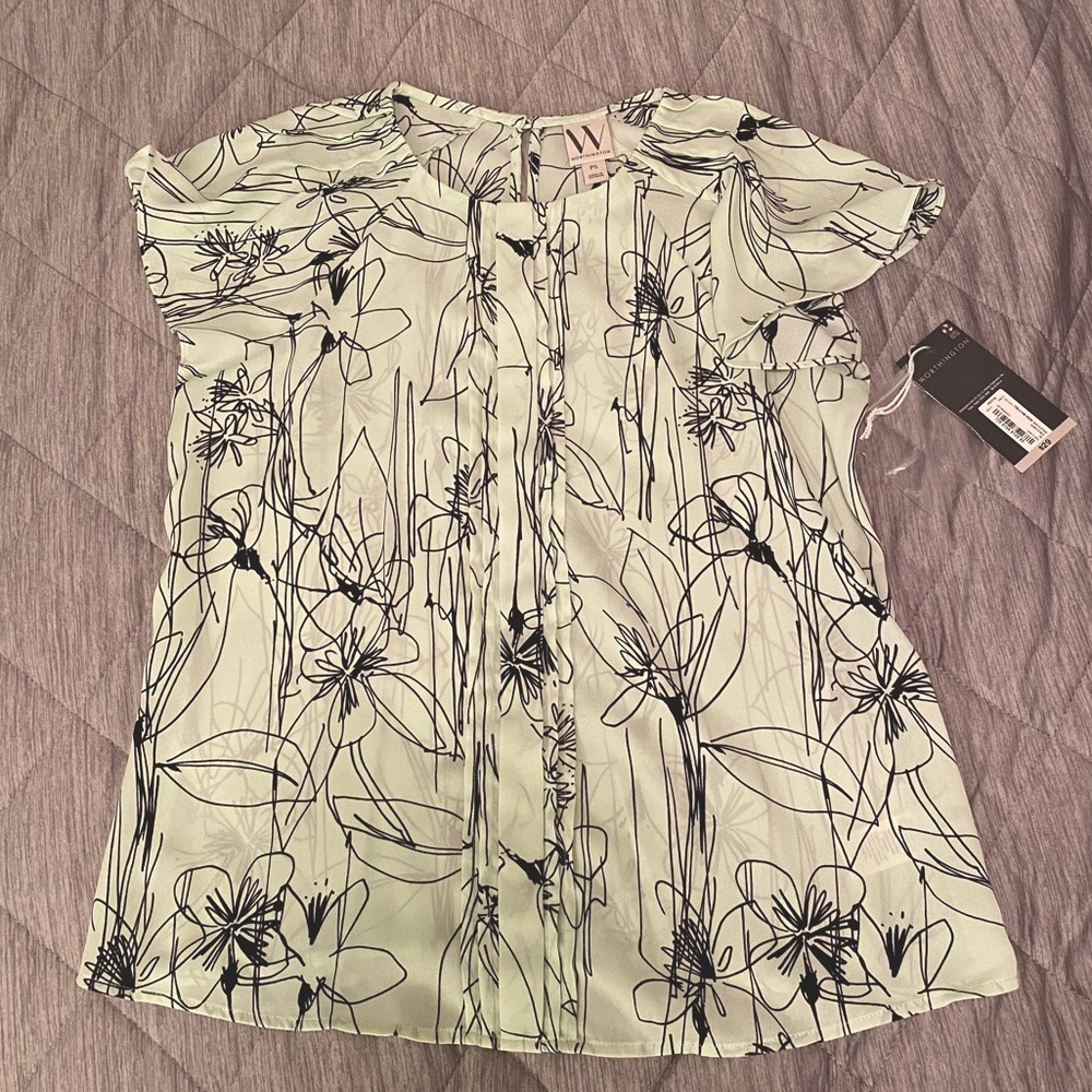 Worthington Mint Green Floral Shortsleeve Blouse